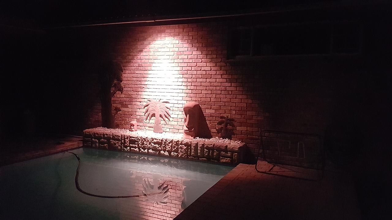 ג'רמיסטון Meadows Guesthouse מראה חיצוני תמונה